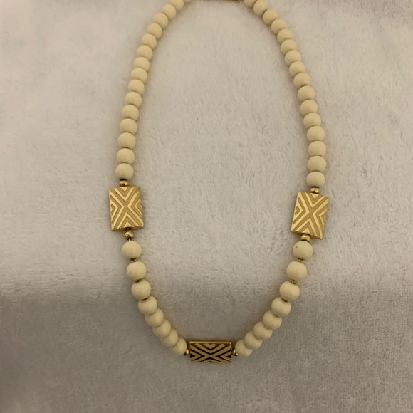 Napier Jewelry - Napier Vintage Pearl Necklace 18”